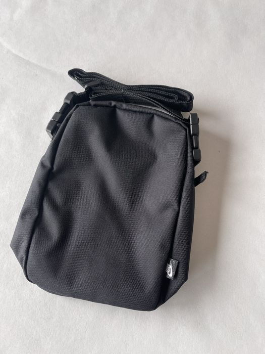 Nike мессенджер ориганал