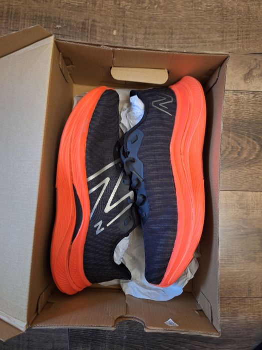 Кроссовки беговые new balance propel v4(US12)