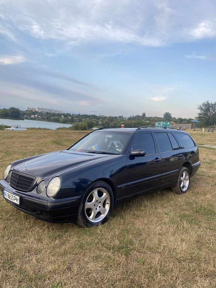 Срочно продам мерседес W210  2.4 газ/бенз