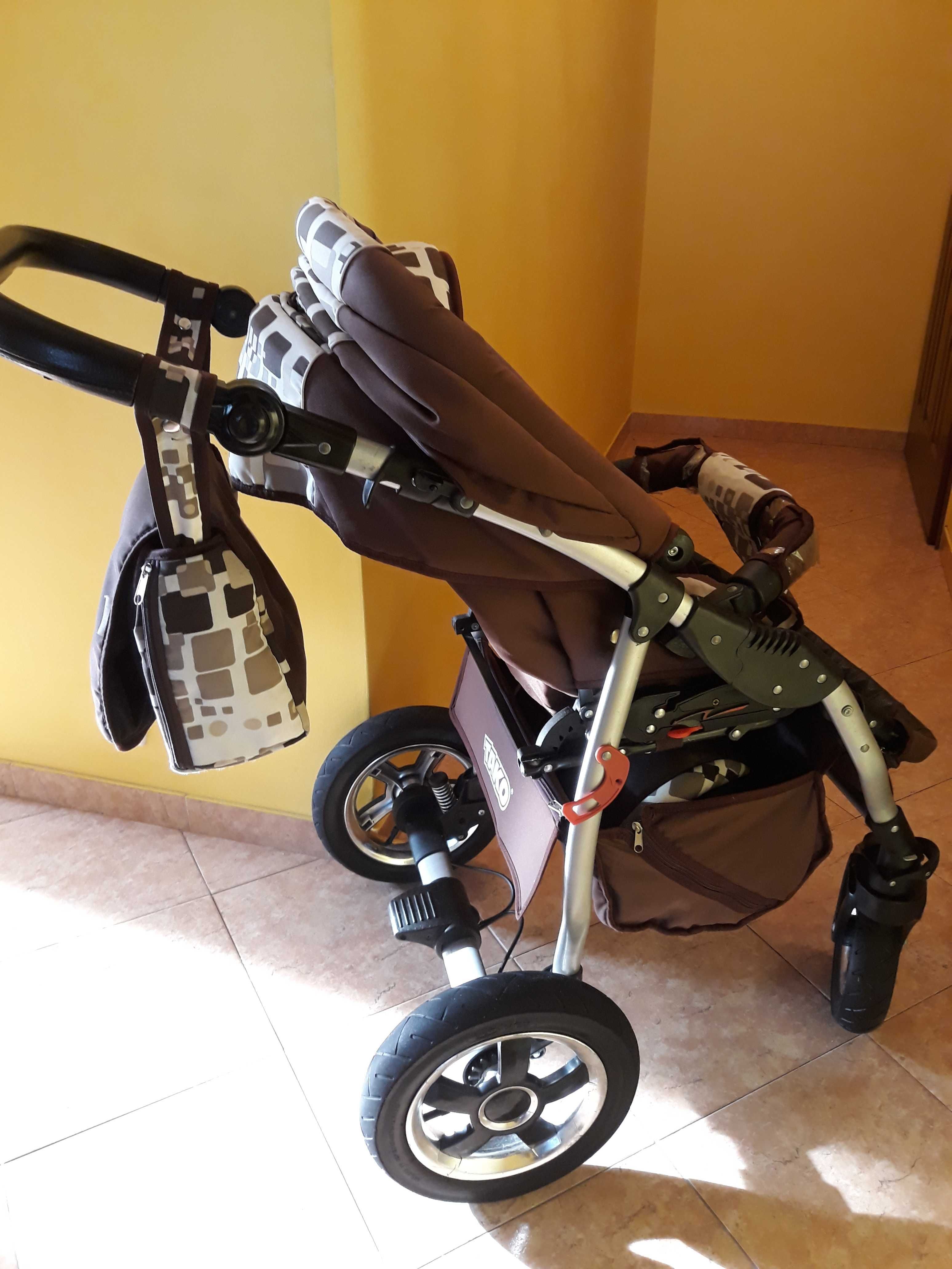 Wózek dziecięcy Tako 3-częściowy nosidełko, gondola oraz spacerówka