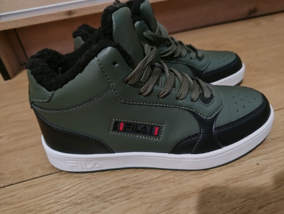 Buty zimowe Fila. Rozmiar 37