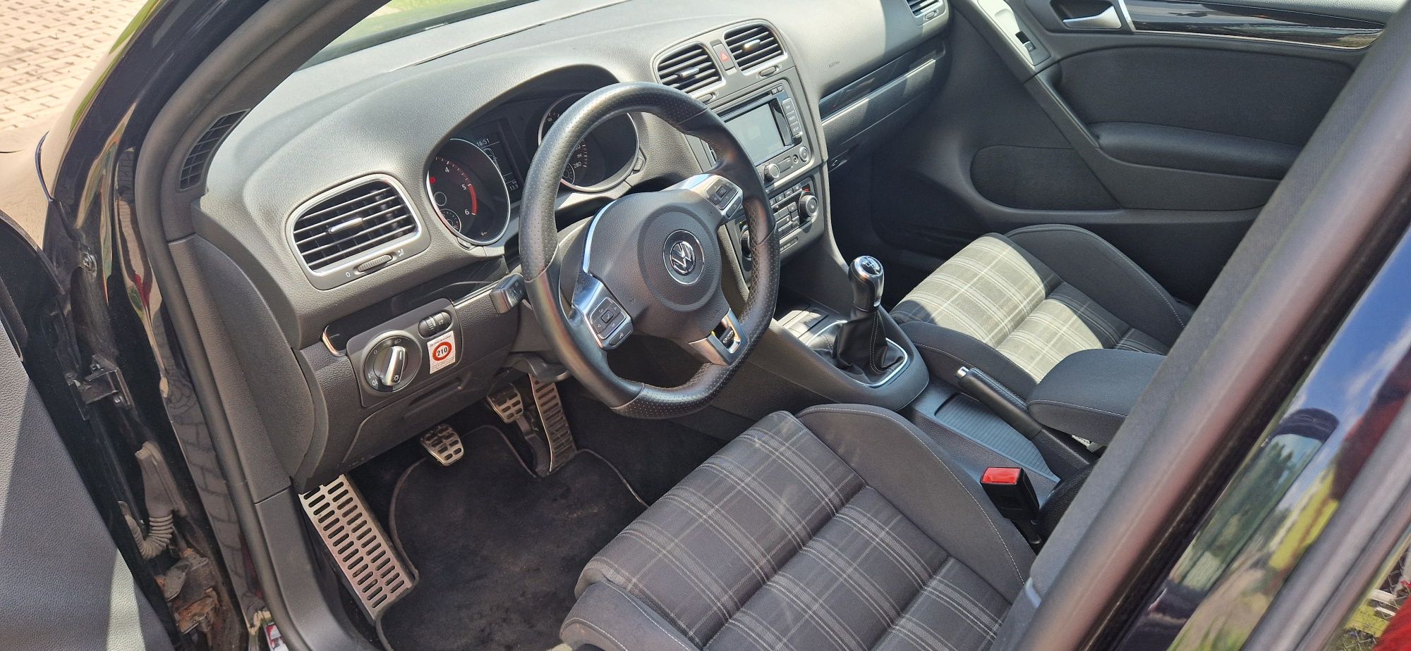 Volkswagen Golf VI GTD 2.0TDI 170ps! Navi! Xenon! Alus 18!