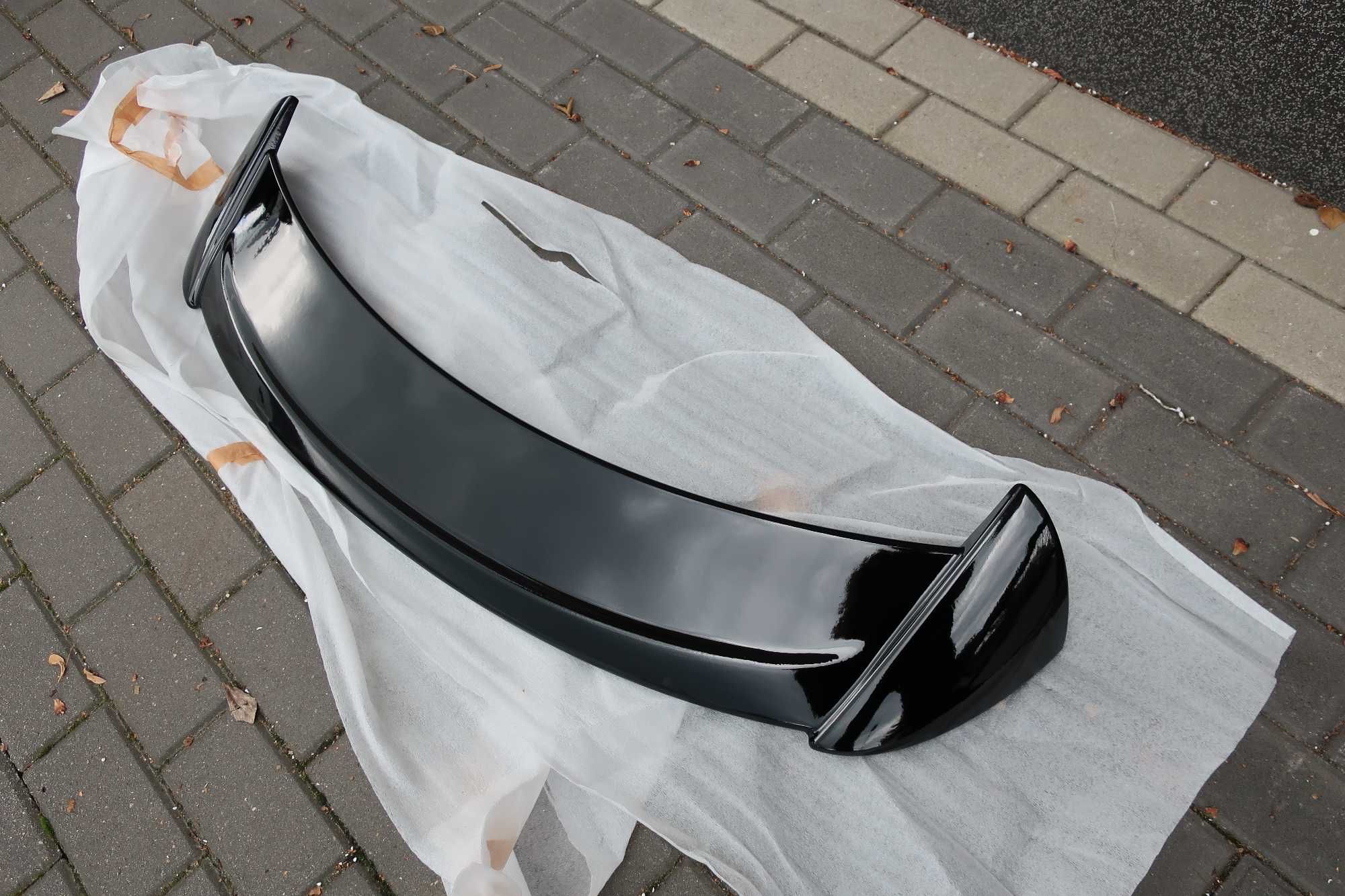 RENAULT CLIO 4 12-19 SPOILER NA KLAPE piano black tuning