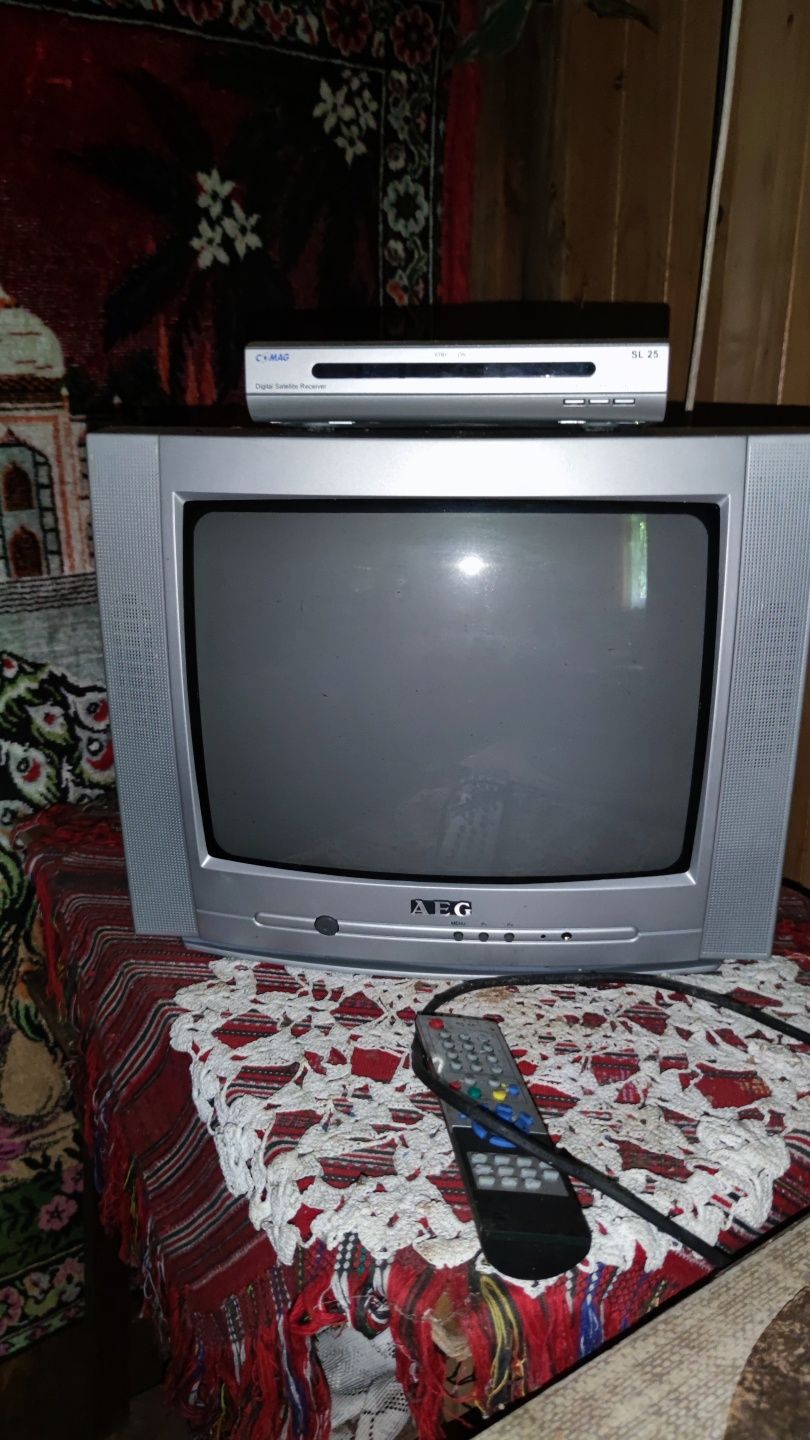 Telewizor AEG kineskopowy CTV4800VT