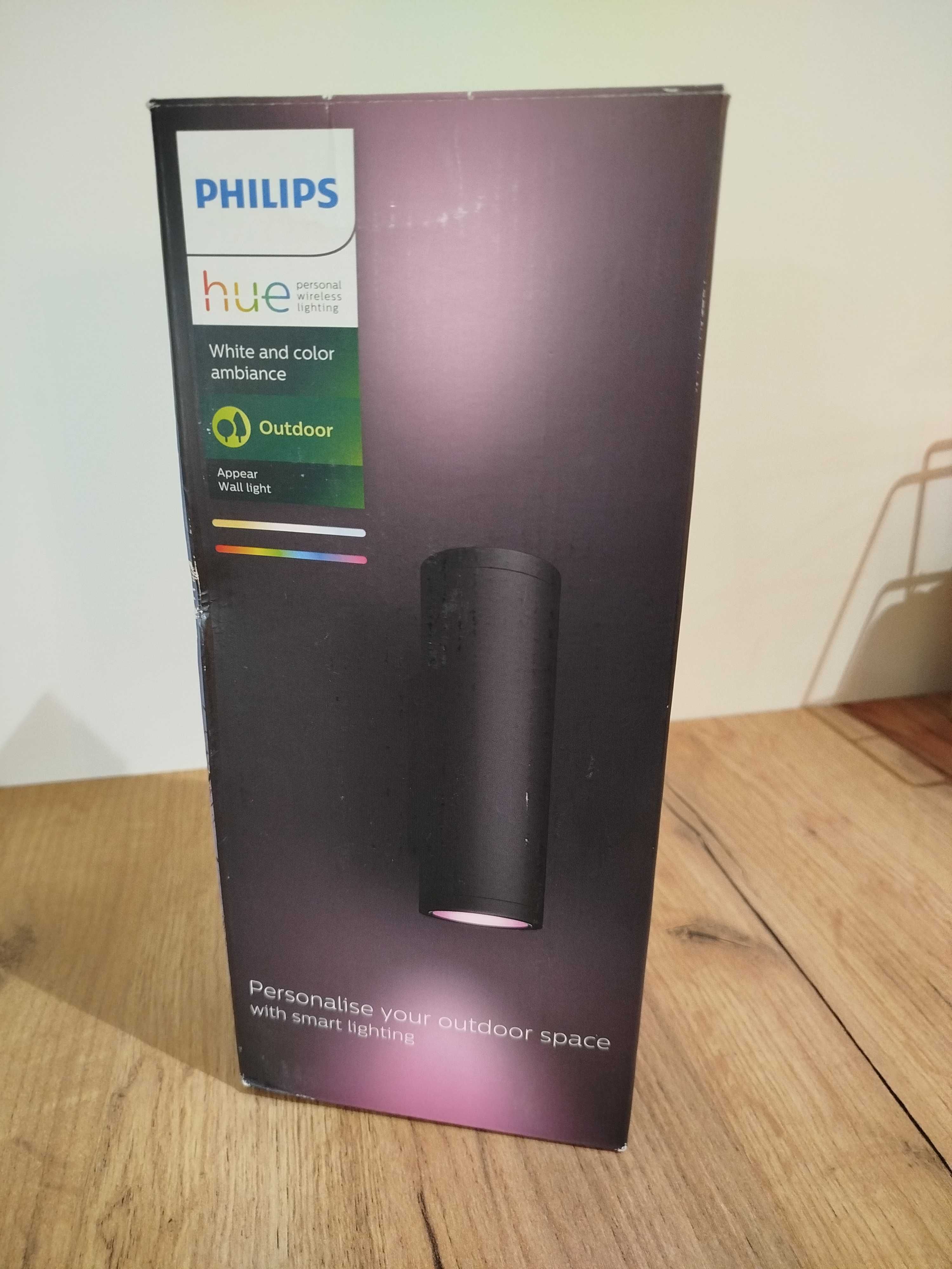 Kinkiet ogrodowy Philips Hue czarny zintegrowane źródło LED 8 W