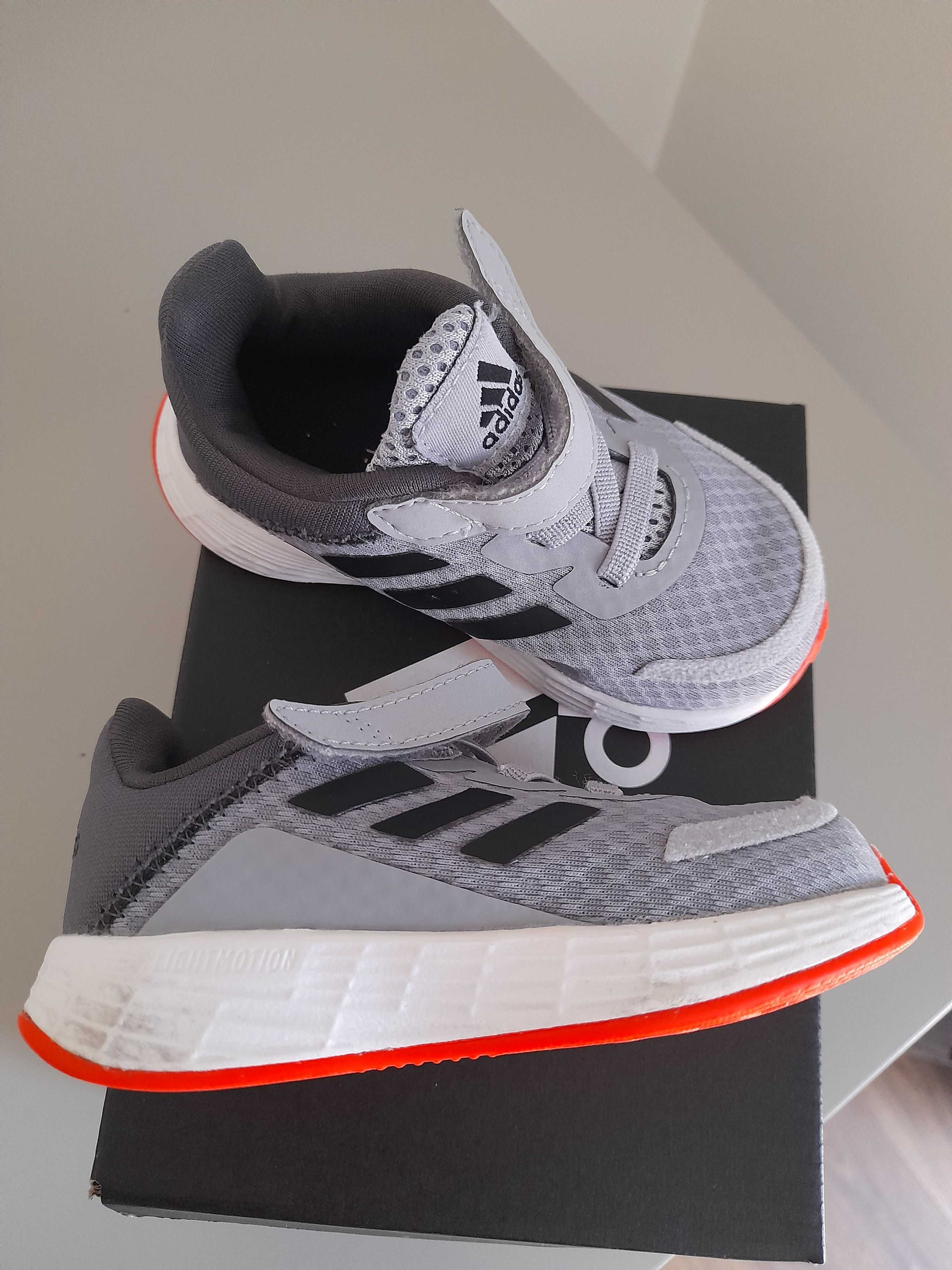 Tenis adidas n21