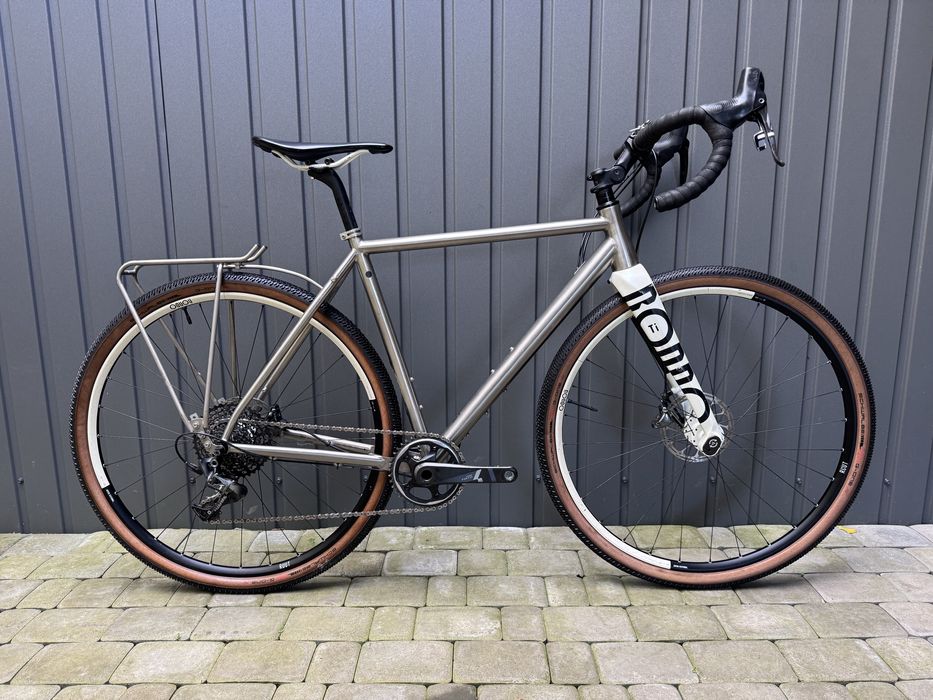 Rondo Ruut Ti (Titanium) SRAM Force 1,DT Swiss 370,G-One R,Type 2.1