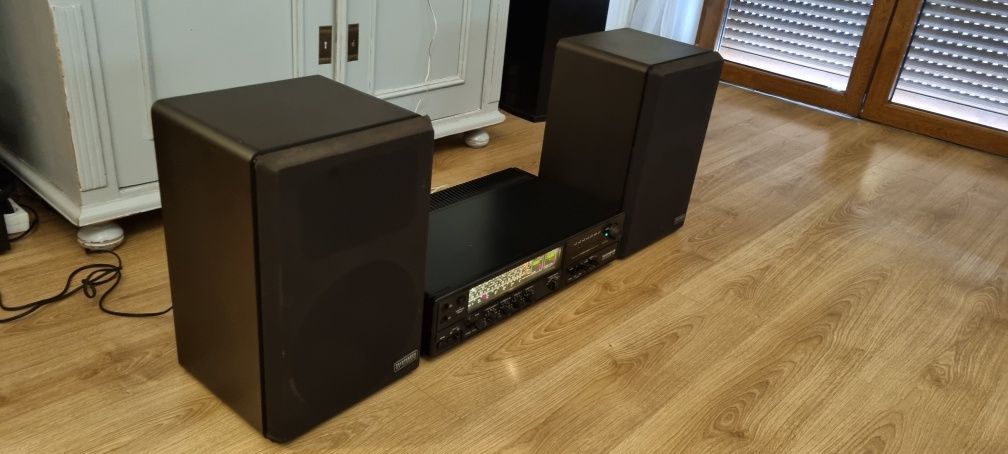 Amplituner TELEFUNKEN HR-4000, kolumny Profesional