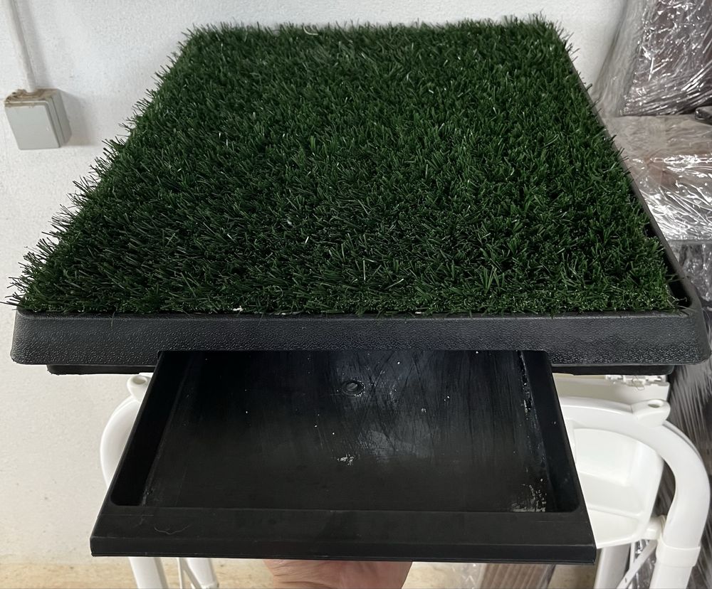 Tapete Higiénico para Cães Relva Artificial