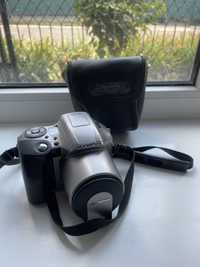 Плівковий фотоапарат Olympus IS 200