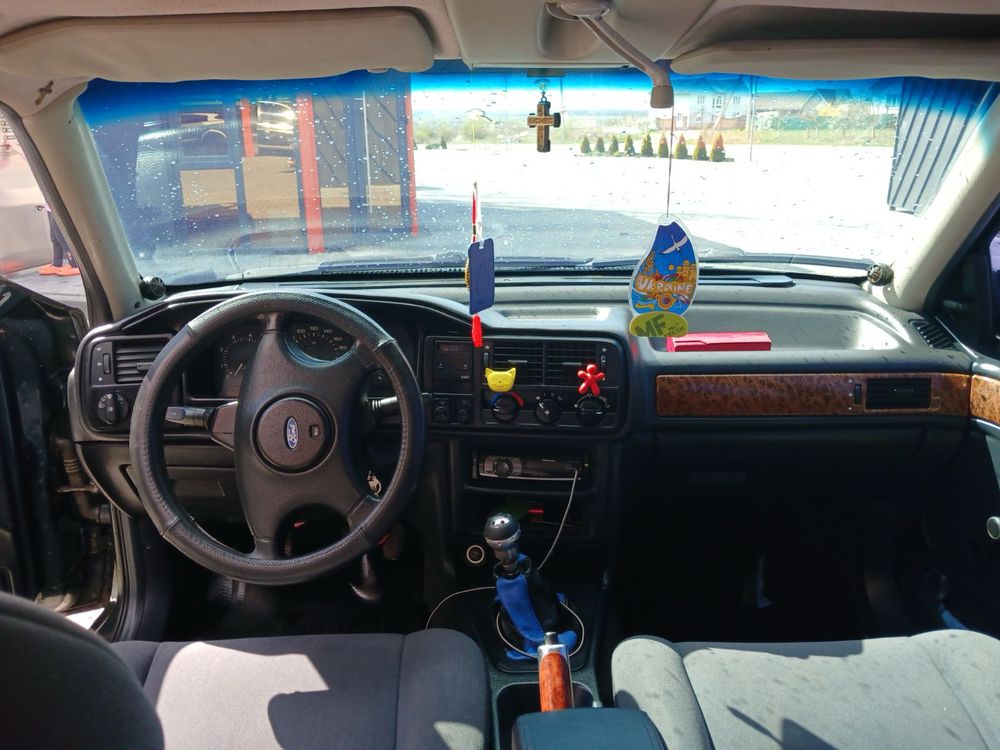 Продам форд скорпіо