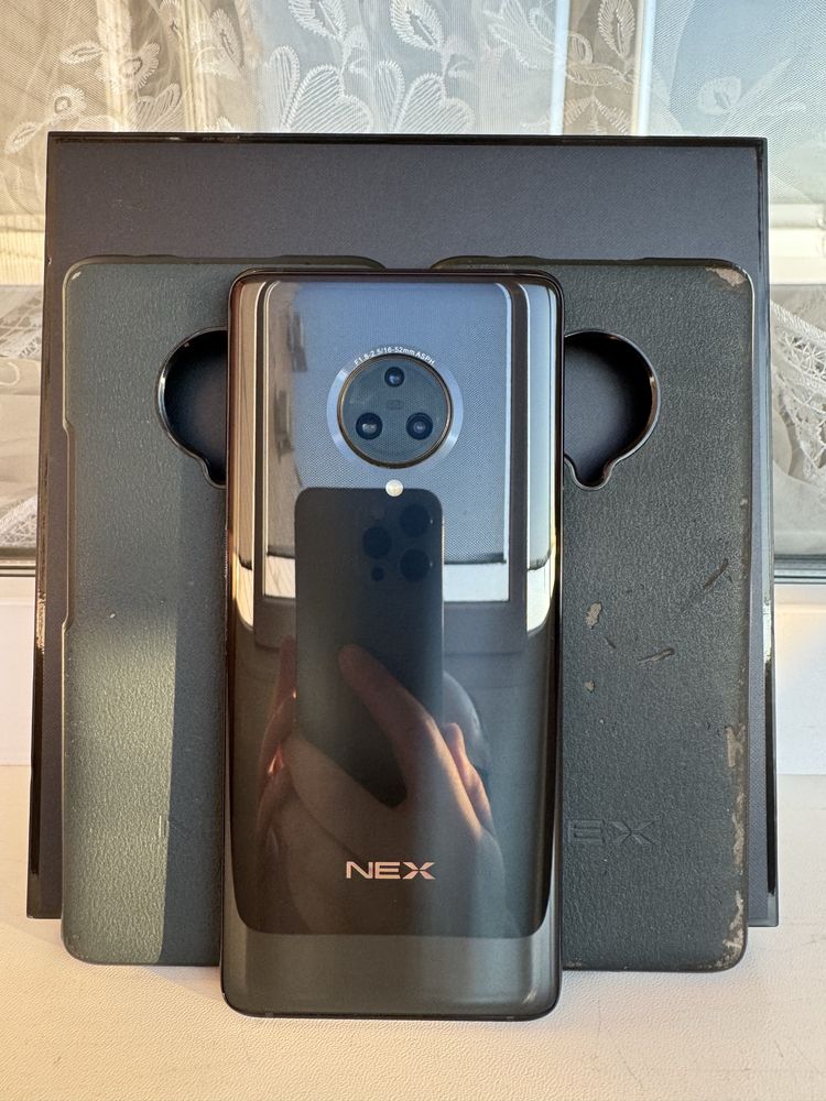 Продам смартфон vivo nex 3 (1912)