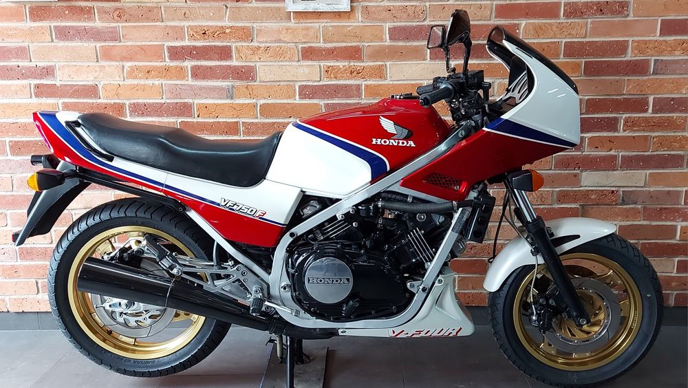 Honda VF 750 F z Niemiec bardzo zadbany '83