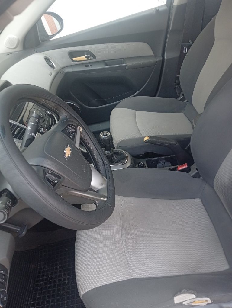 Vende Chevrolet cruze gasóleo 2009