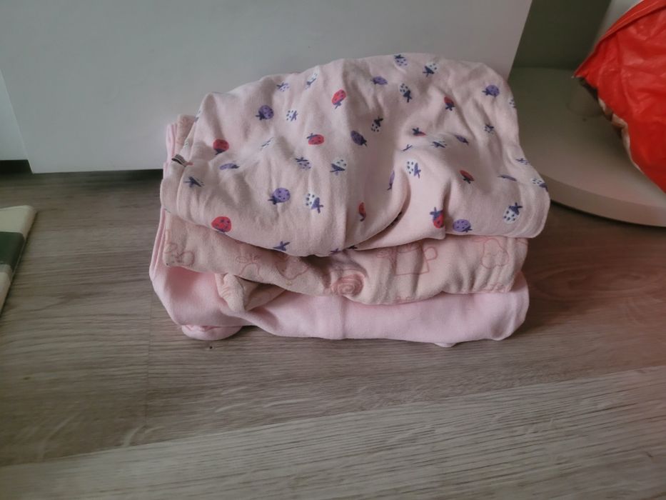 Pajacyki 4 sztuki rozmiar 74