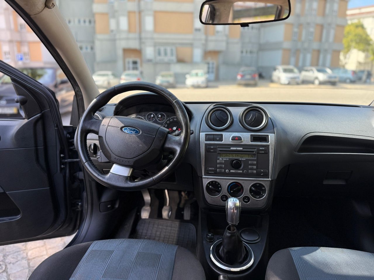 Ford Fiesta 1.4tdci 212.000kms 5lugares