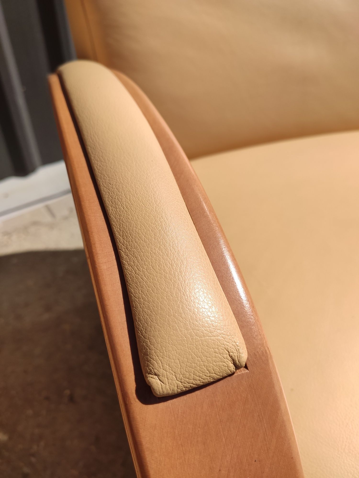 Sofa skórzana 3-osobowa+2 fotele- 100% skóra naturalna i drewno!Okazja