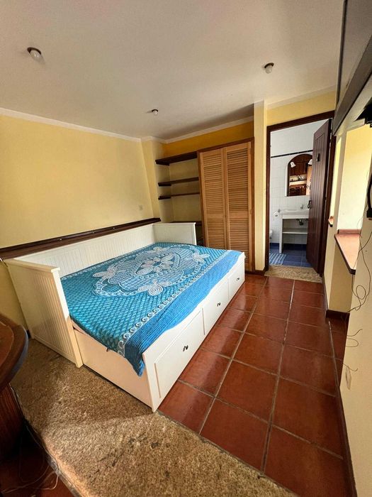 quarto completo com cozinha individual