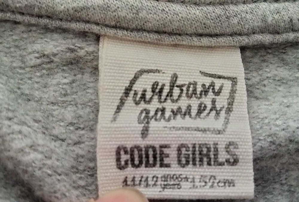Sweatshirt cinza com morcego - tamanho 11/12 anos