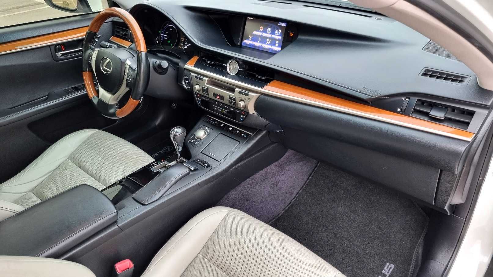 Lexus ES300H Hybrid