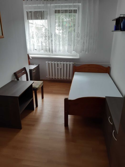 Wynajmę pokój jednoosobowy Poznań Piątkowo  Batorego