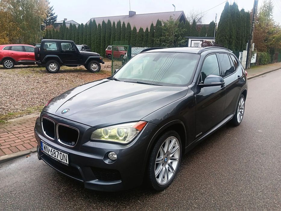 BMW X1 Automat . Stan Perfekt. Bardzo niski przebieg