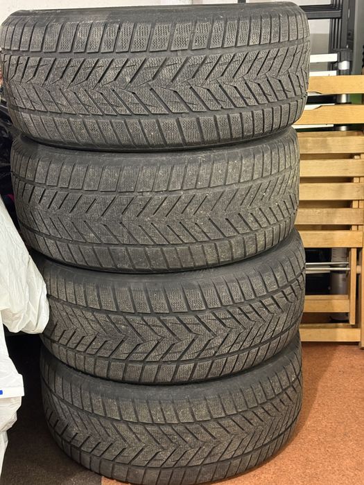 Зимня резина Vredestein Wintrac Xtreme S 275/40 R21 107W