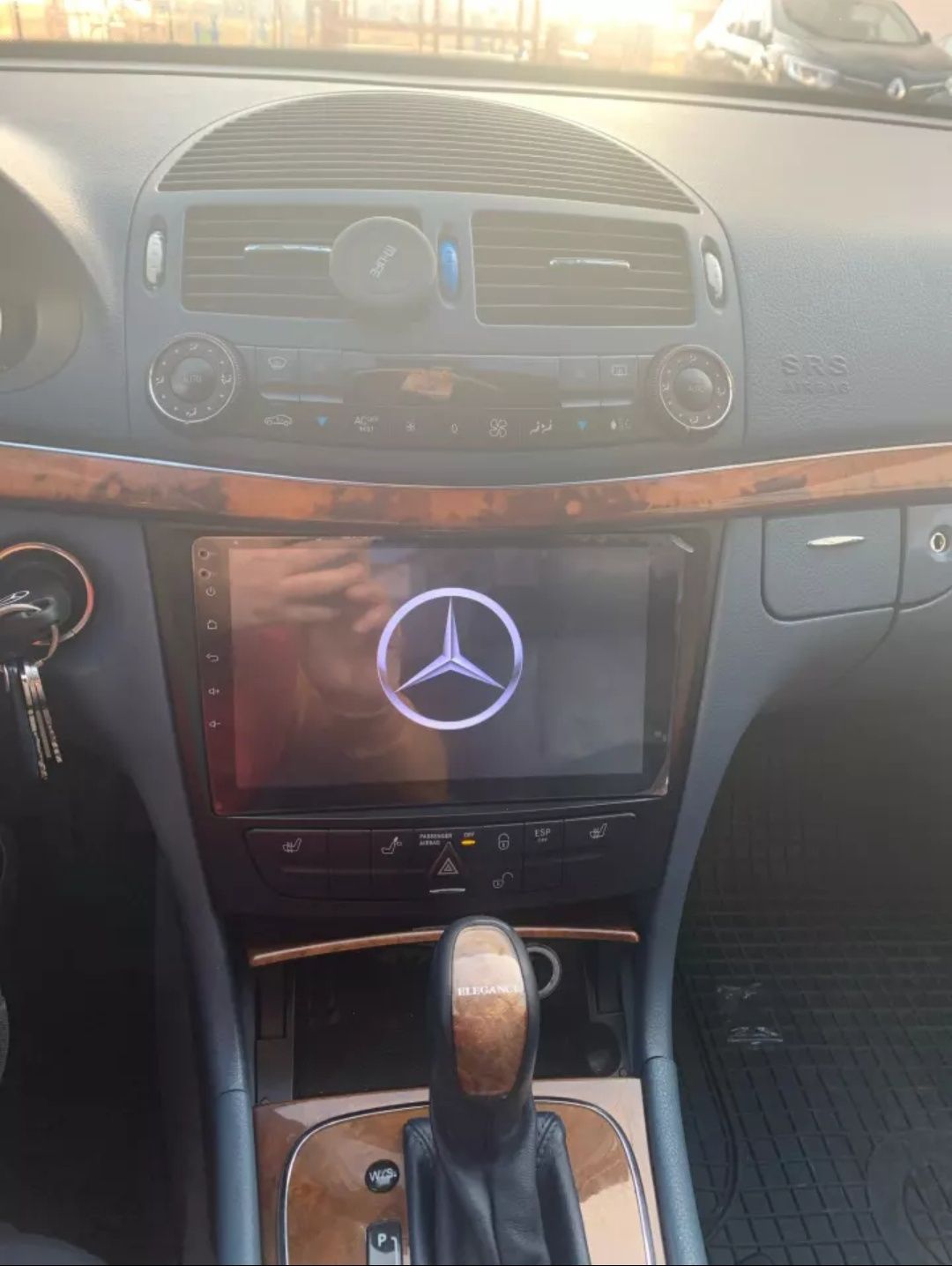 Rádio Android 13 com GPS com GPS Mercedes W211/ CLS ( Artigo novo)