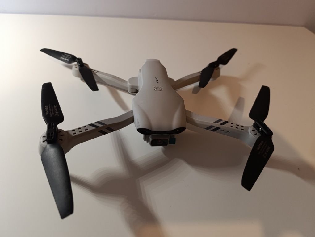 Dron praktycznie nie używany