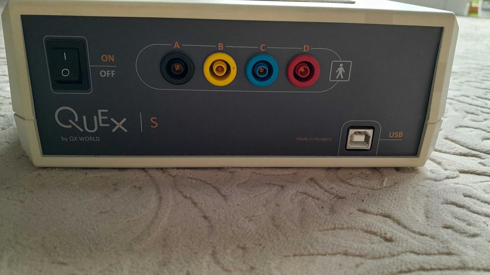 Quex/s biofeedback device