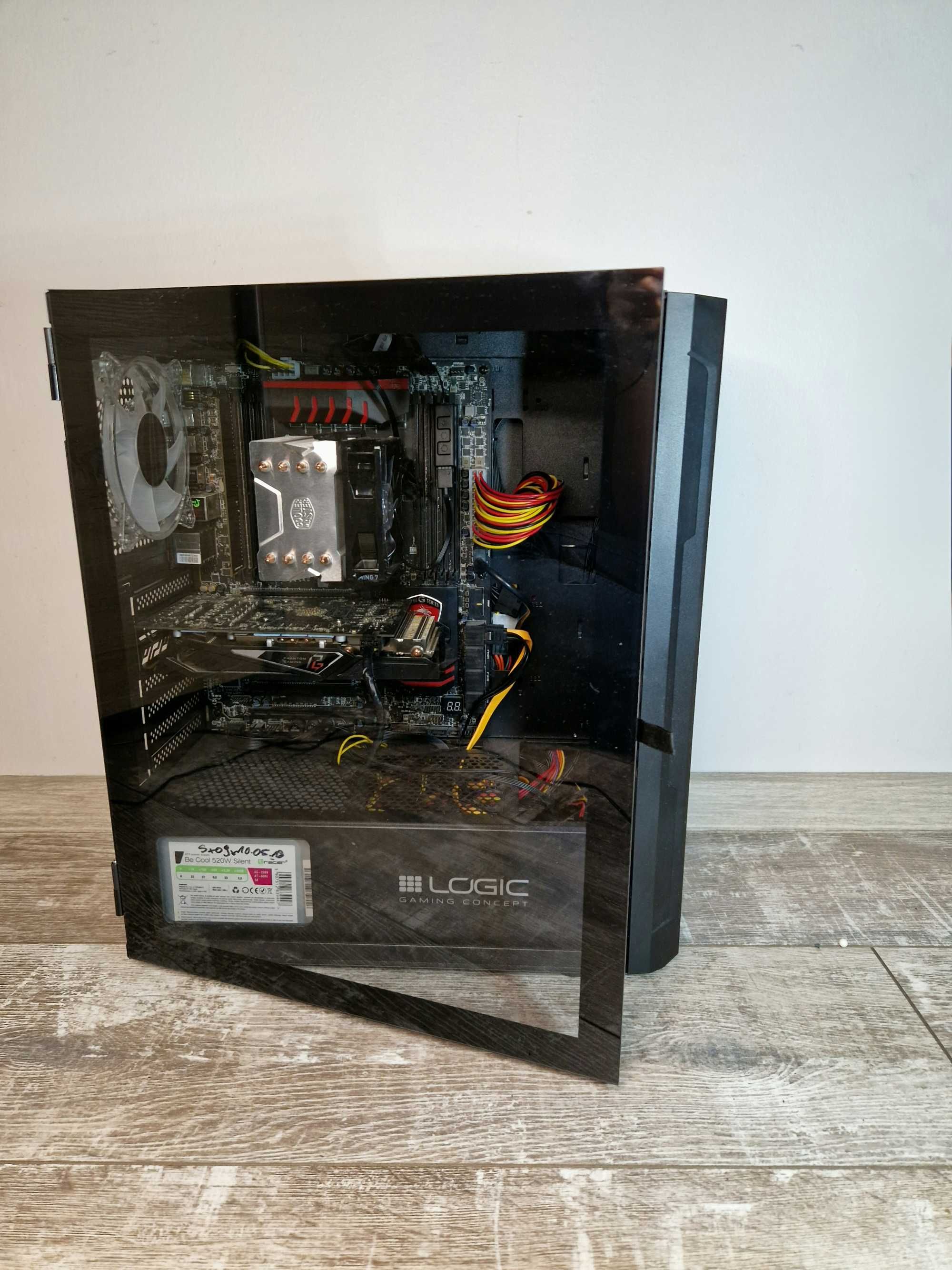 Komputer PC Intel Core i7 z Kartą Graficzną RX 580 Windows 11 Pro