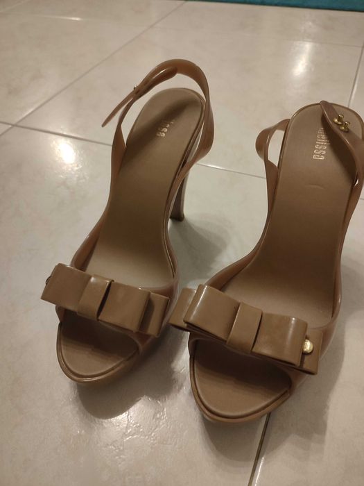 Sandálias Melissa 38