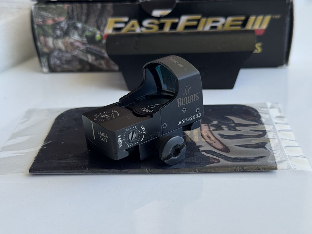 Коллиматорный прицел BURRIS FastFire III 3 MOA