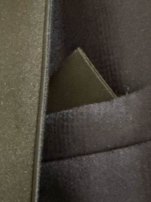 Смокинг Boss синий с черным атласным лацканом