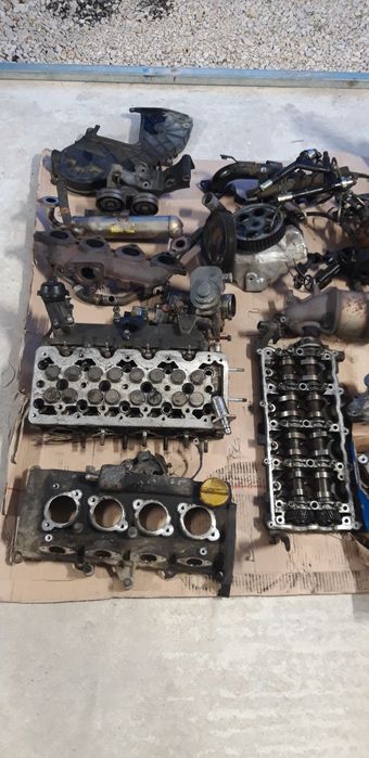 Silnik części 1,7 CDTI Isuzu Opel Meriva A wtryski , głowica , wałki