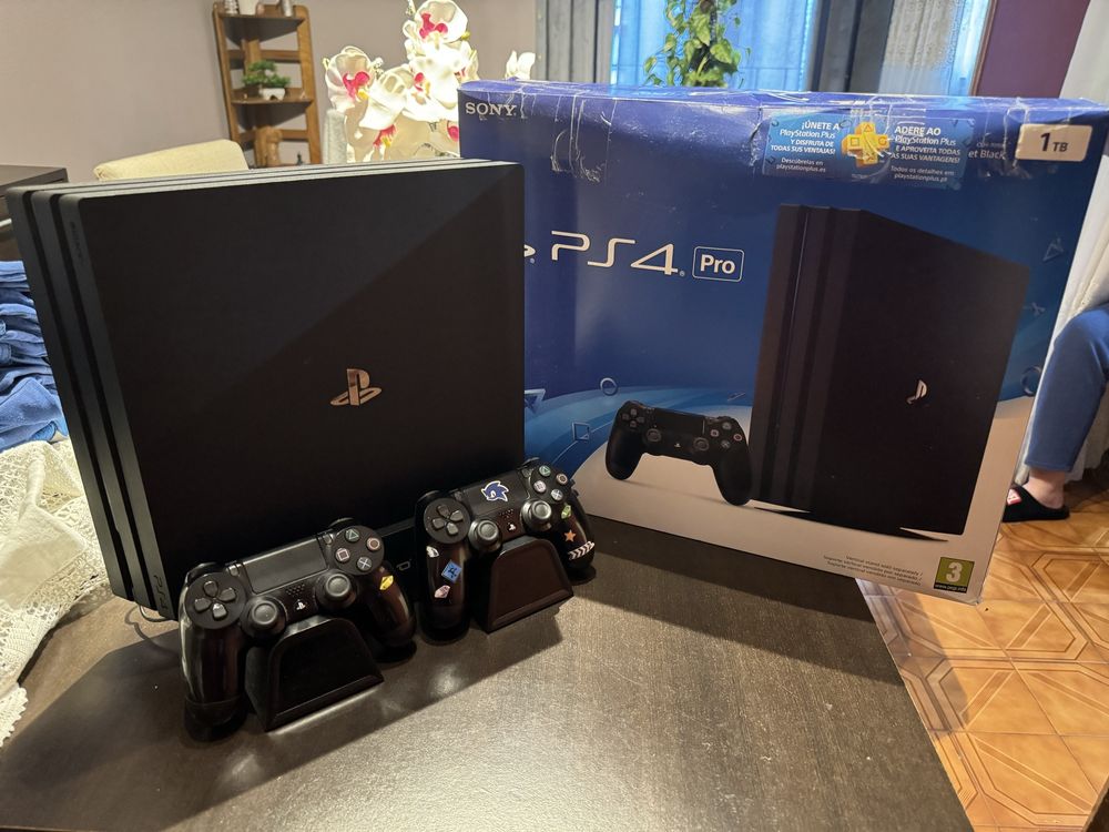 Playstation 4 Pro 1TB