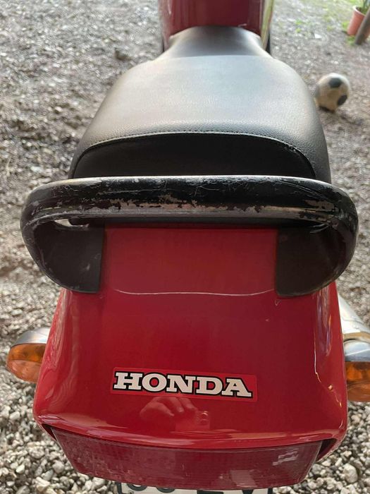 Honda ntv 650cc 1995