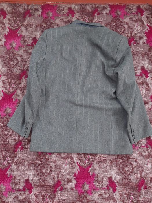 Костюм мужской  56 размер