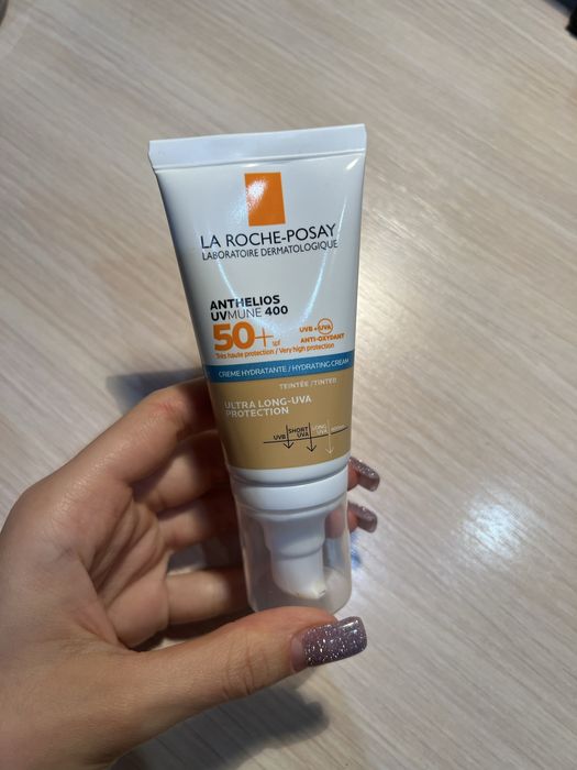 Крем сонцезахисний La Roche-Posay Anthelios UVMune 400 SPF 50+ Tinted