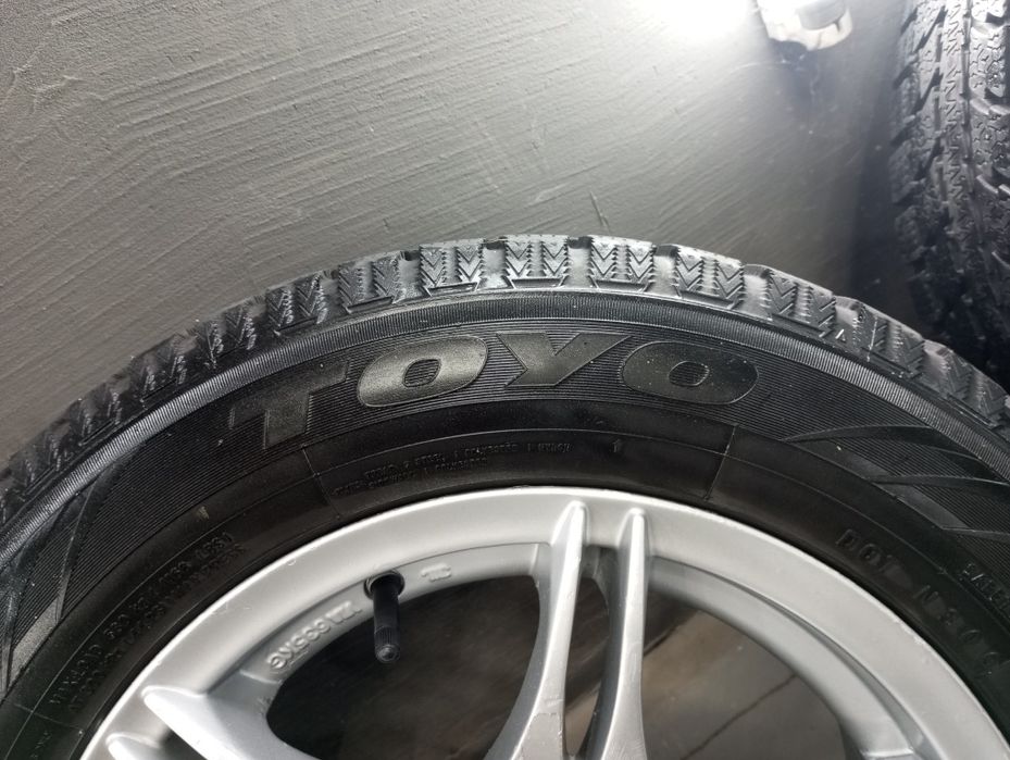 Диски R14 в сборі з резиною Toyo