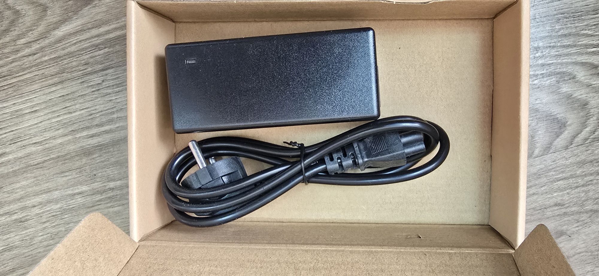 PоE инжектор Atis PoE-INJECTOR 48в