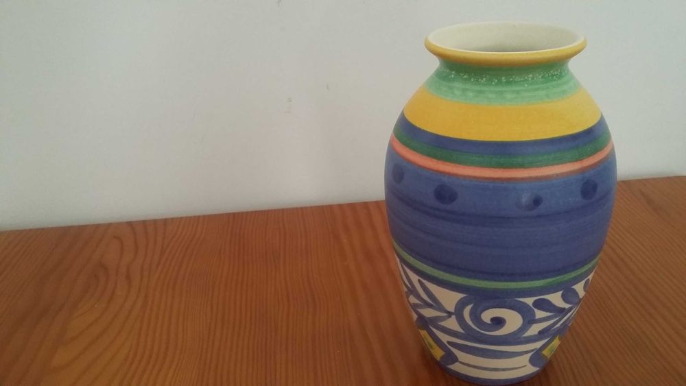 Jarrão pintado à mão