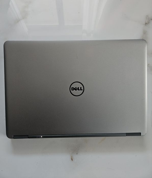 Laptop Dell 7440 stan idealny