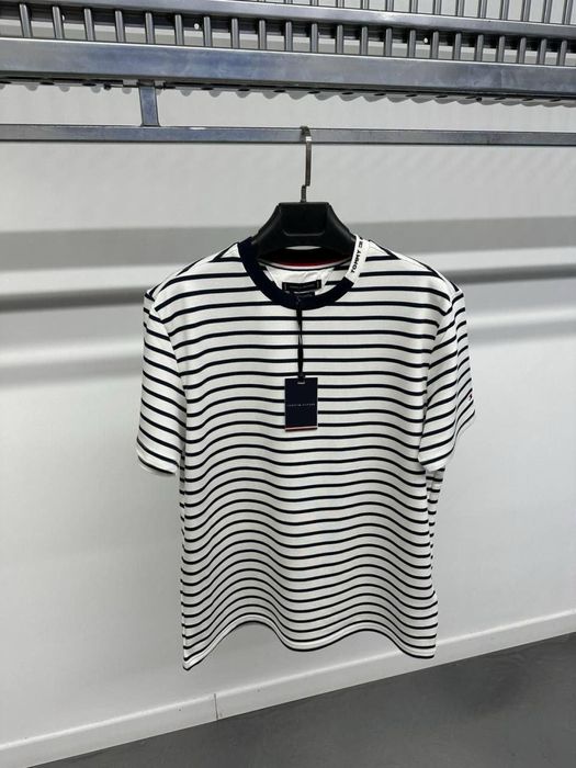Чоловіча футболка морячка футболка в полоску tommy hilfiger