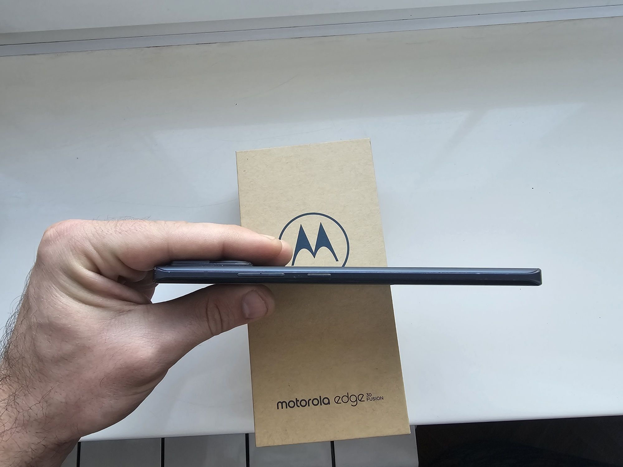 Motorola EDGE 30 Fusion na gwar producenta ,NIE z sieci
