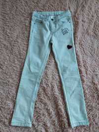 Spodnie dla dziewczynki r.128, jeansy