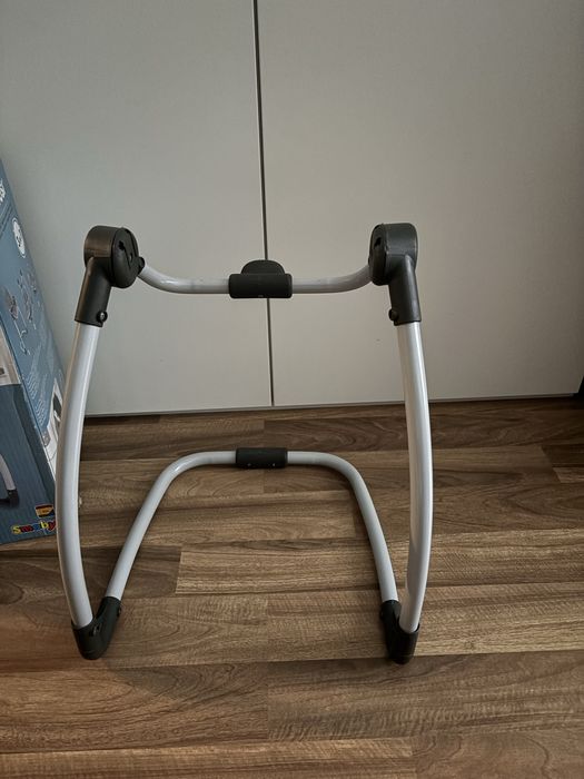 Krzesełko do karmienia huśtwaka bujaczek nosidelko dla lalki maxi cosi