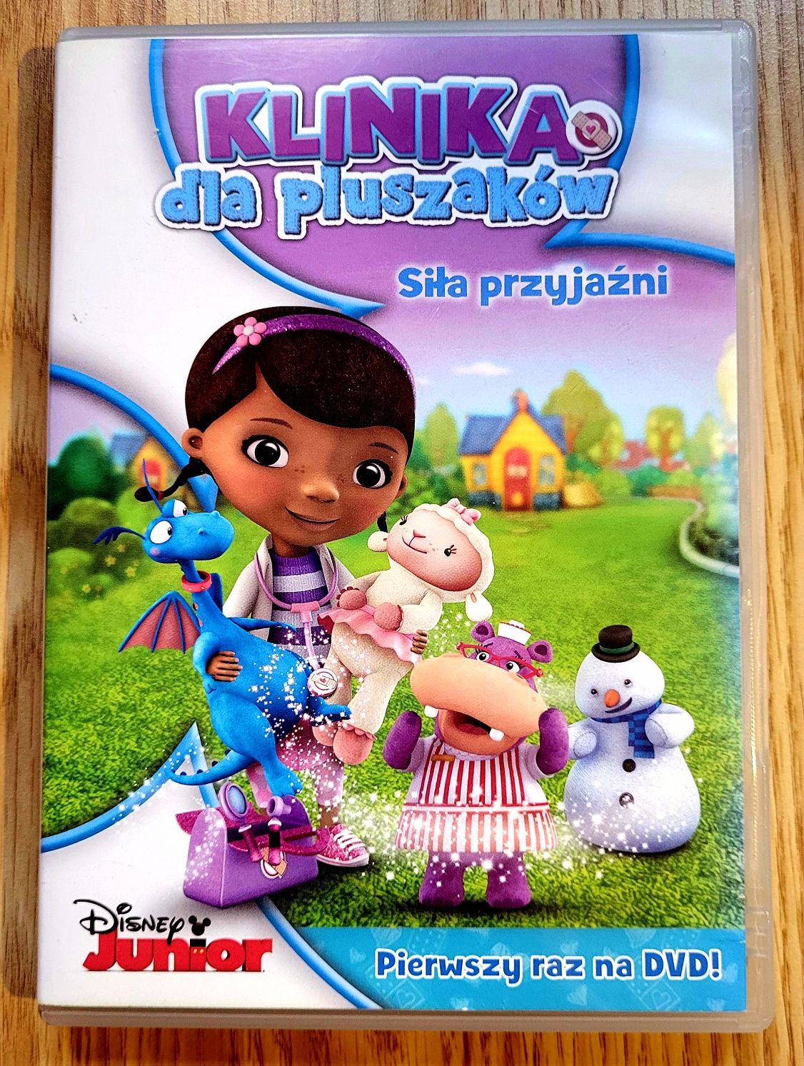 Disney DVD Klinika dla Pluszaków Doktor Dosia  bajki 4 płyty dvd