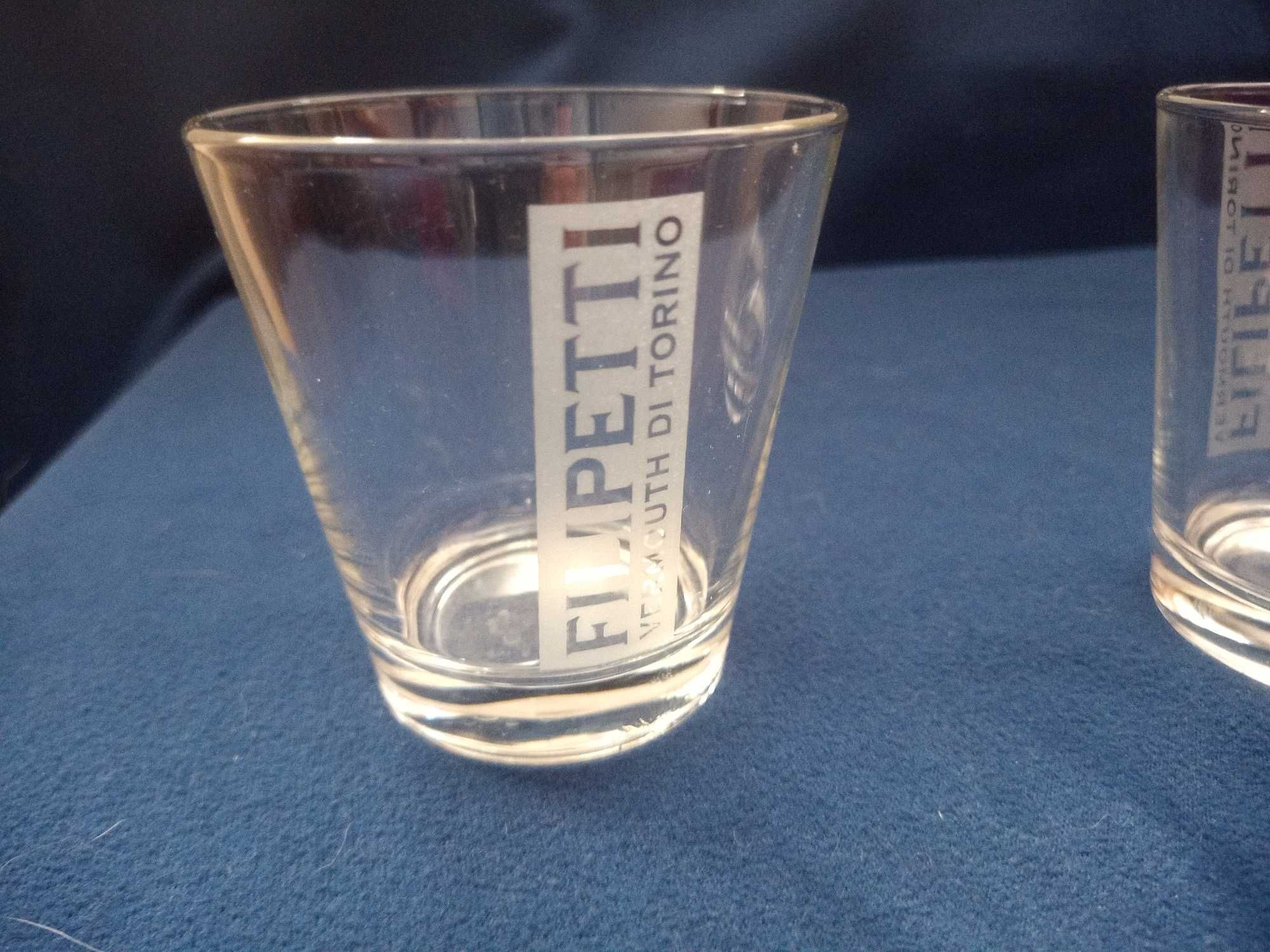 Dwie szklaneczki dla duetu