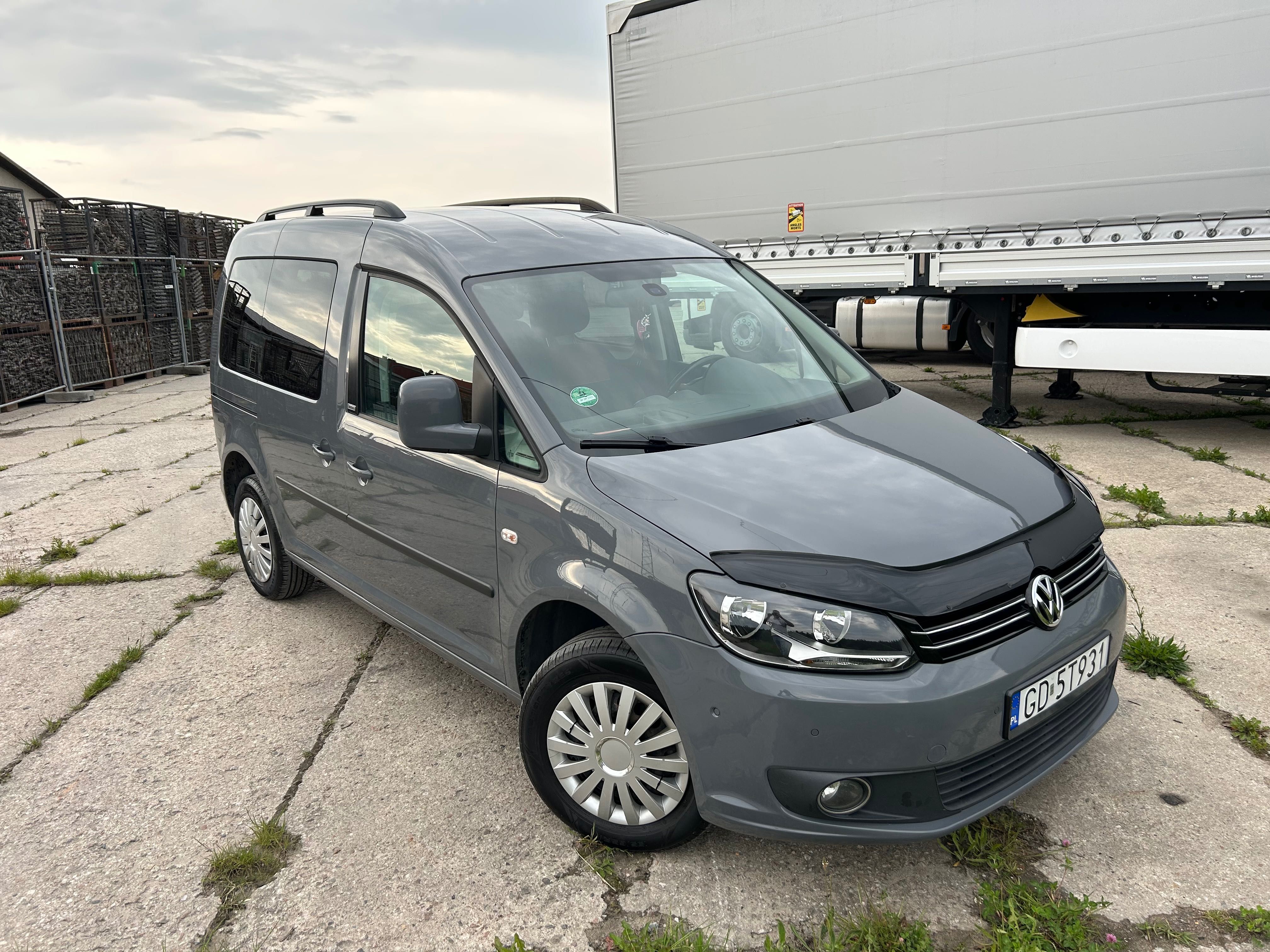 VW Caddy 1.6 TDI | 5 miejsc | Park Assist | DPF czyszczony | Gdańsk